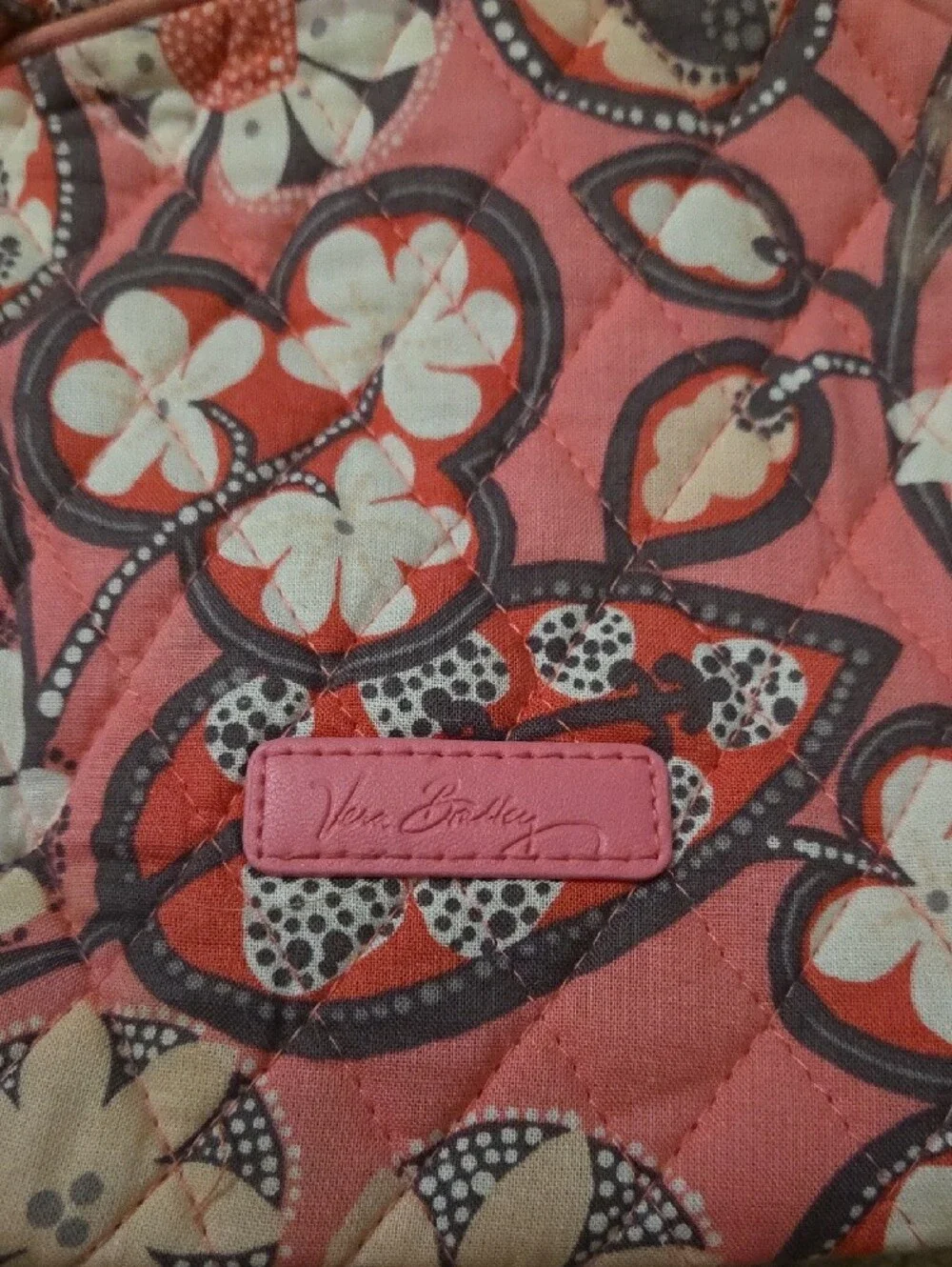 Vera Bradley Pink Quilted Floral Makeup Bag with Cream Accents